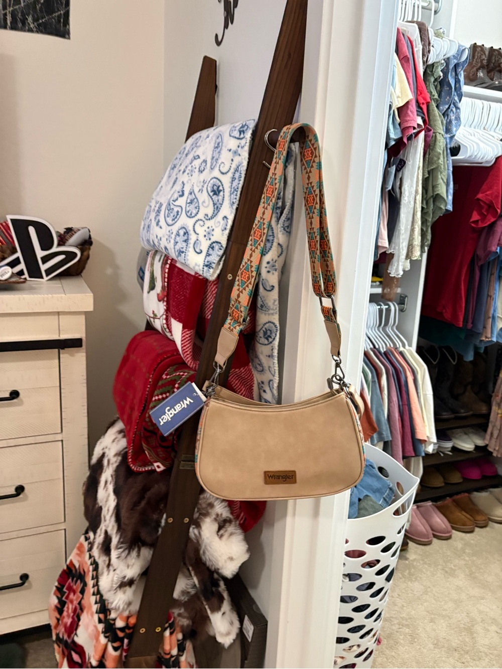 Wrangler crossbody purse